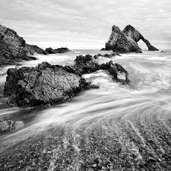 Bowfiddle rock, Portknockie